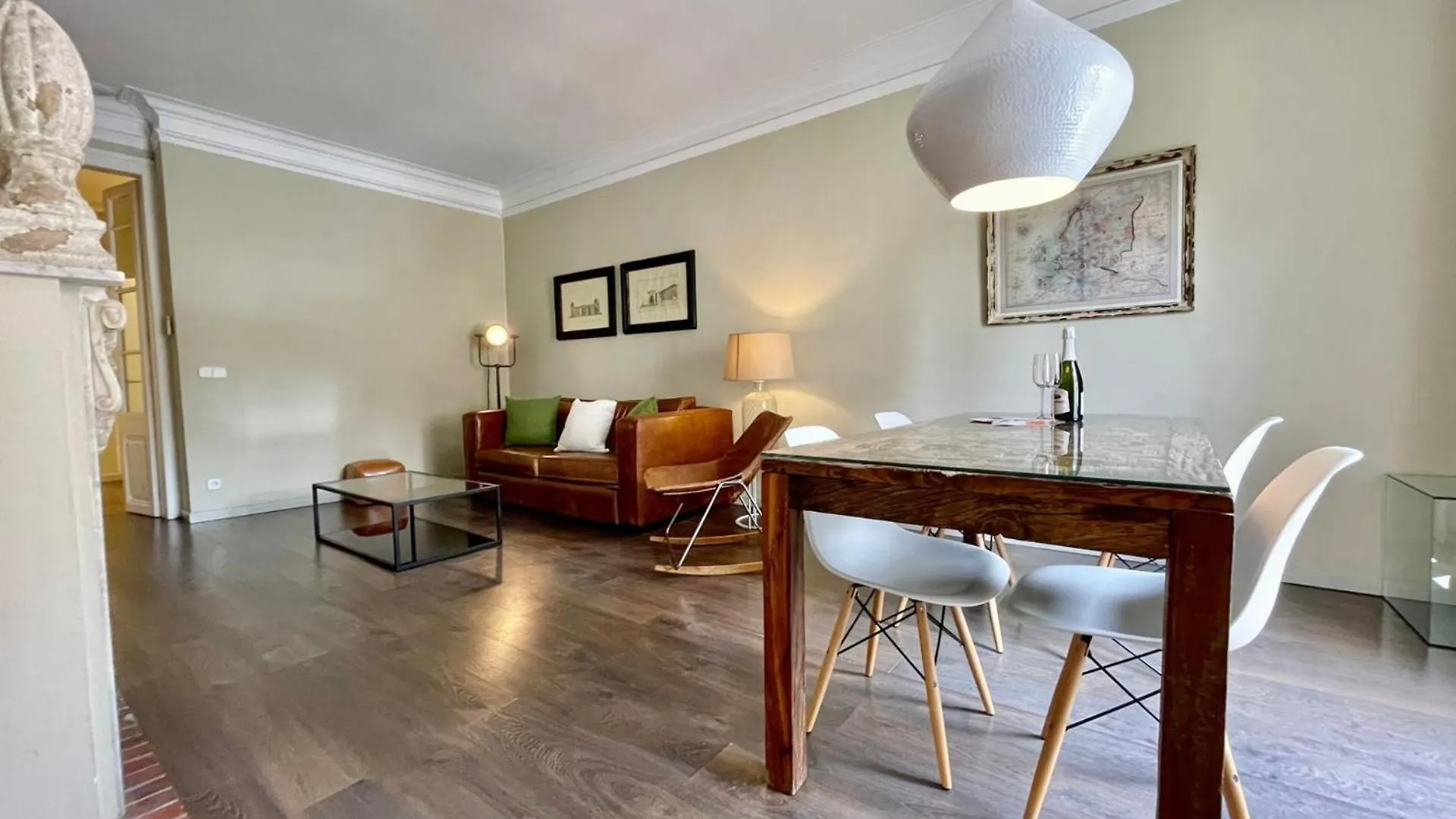 Barcelonaforrent The Central Place Apartman